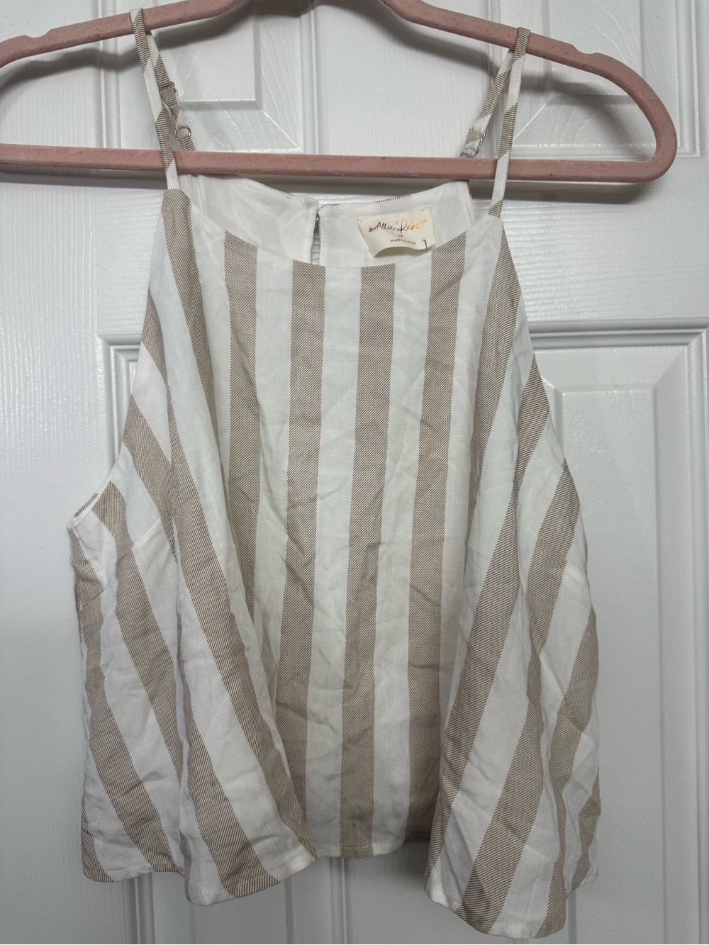 NWT Allie Rose Striped Beige and White Camisole Sz Med (0184)